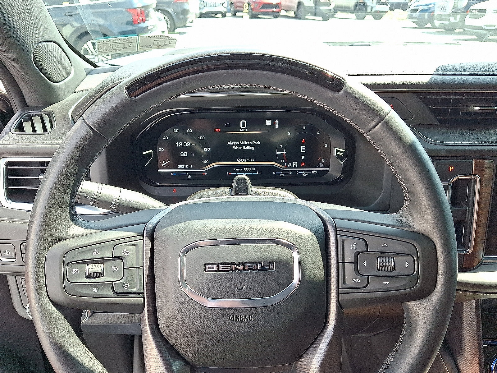 Used 2023 GMC Yukon Denali Ultimate AWD/4WD image 24
