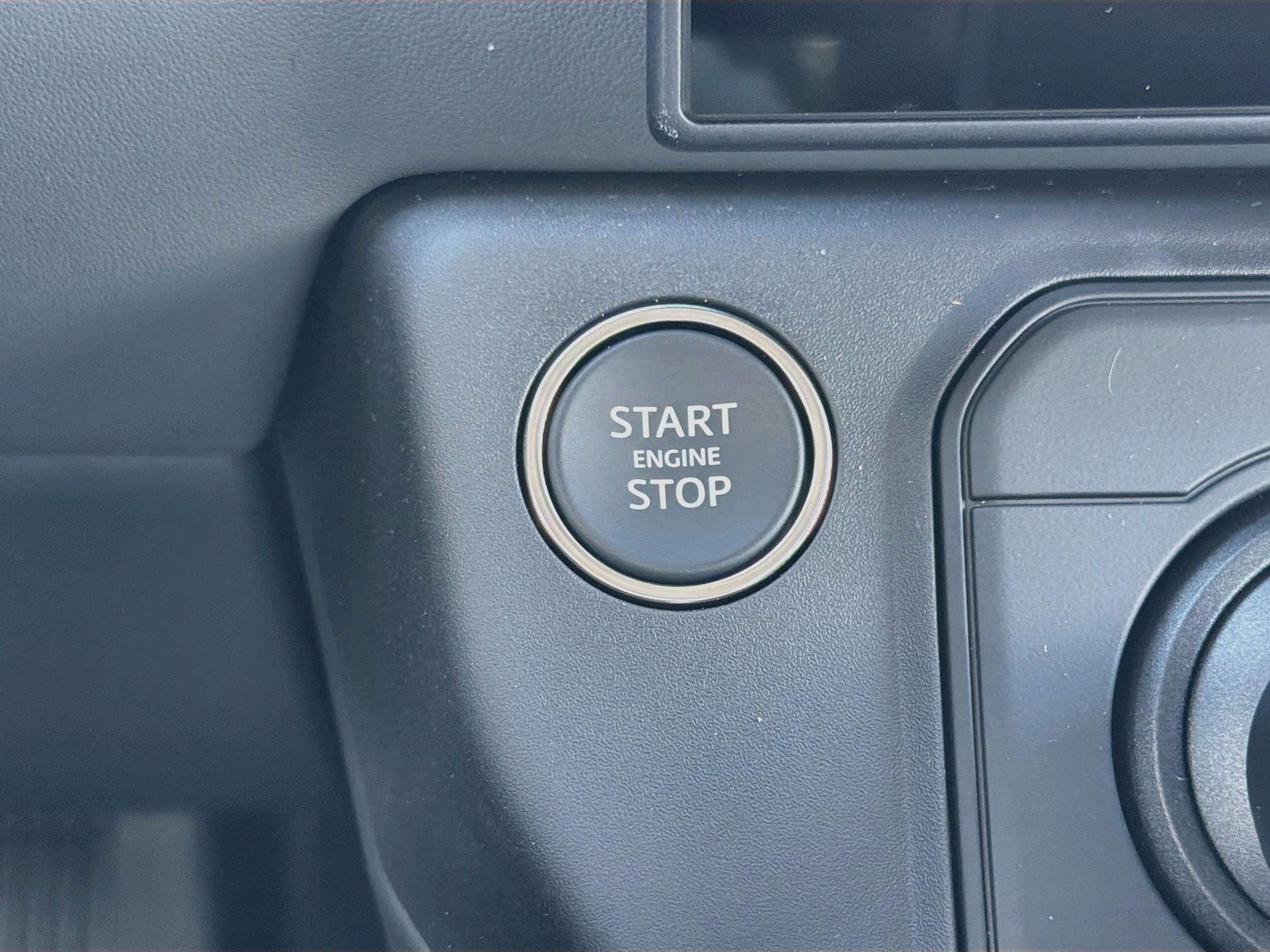 New 2026 Land Rover Defender 110 X-Dynamic SE AWD/4WD image 37