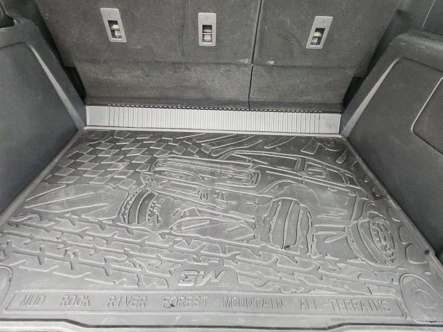 Used 2024 Ford Bronco Badlands image 14