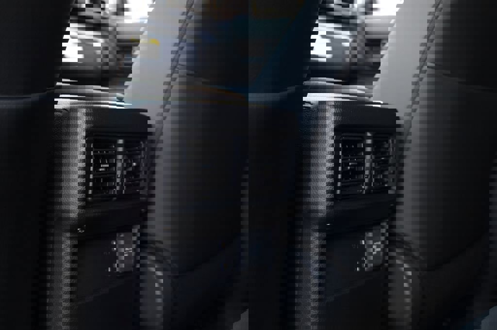 New 2026 Toyota 4Runner TRD Off-Road Premium AWD/4WD image 15