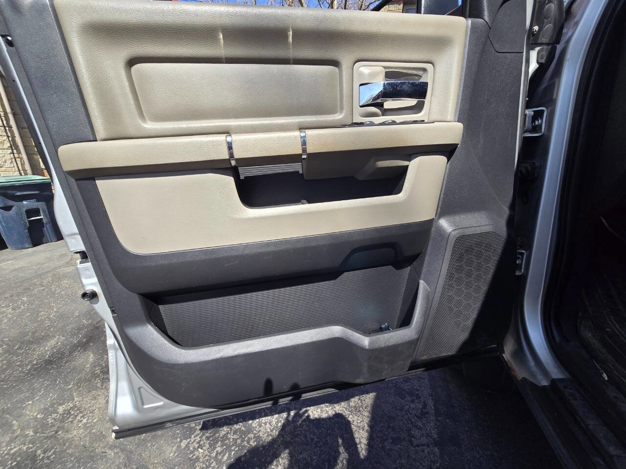 Used 2012 RAM 2500 SLT w/ HD Snow Plow Prep Group AWD/4WD image 11