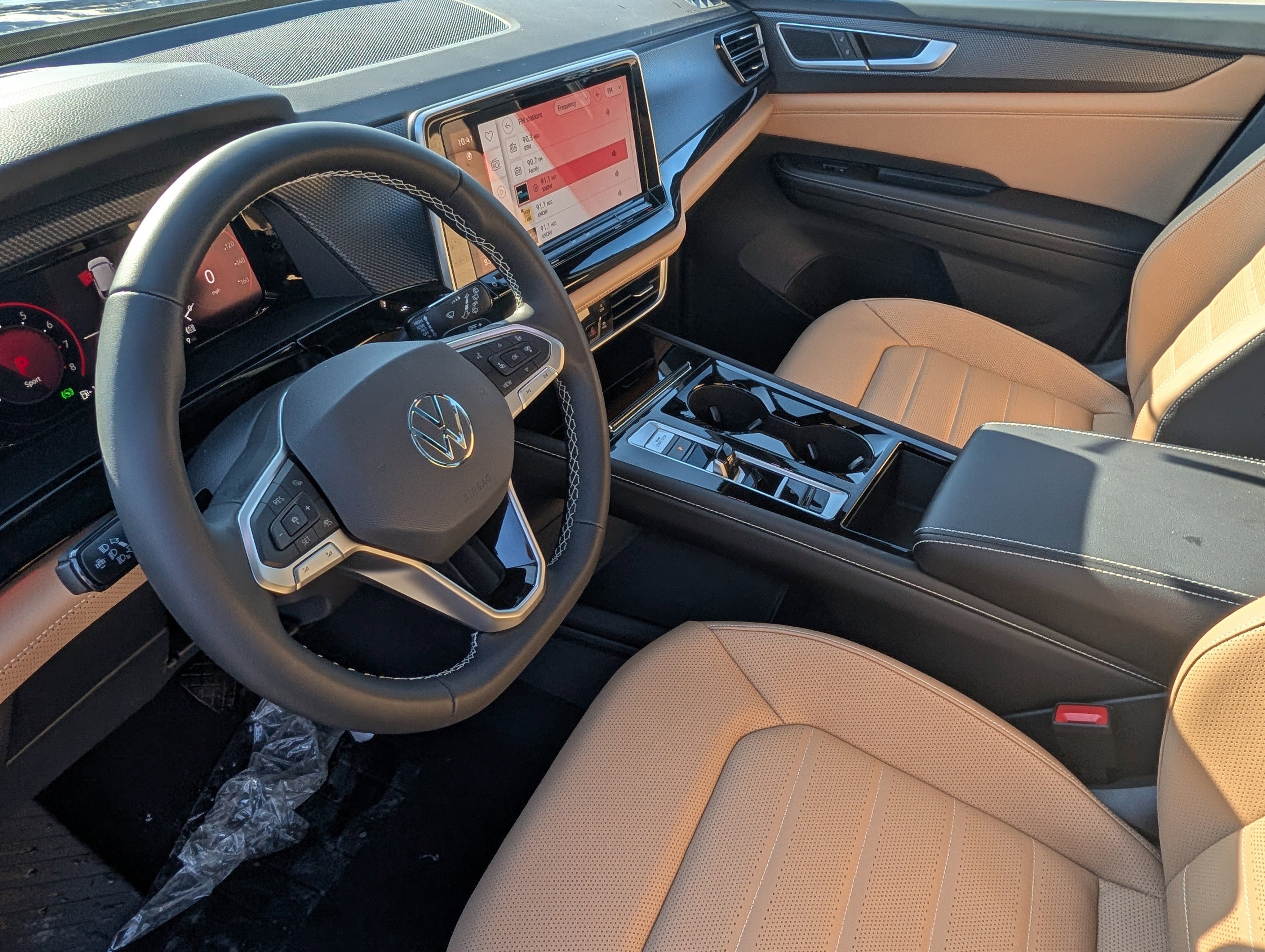 New 2026 Volkswagen Atlas Cross Sport SEL image 4