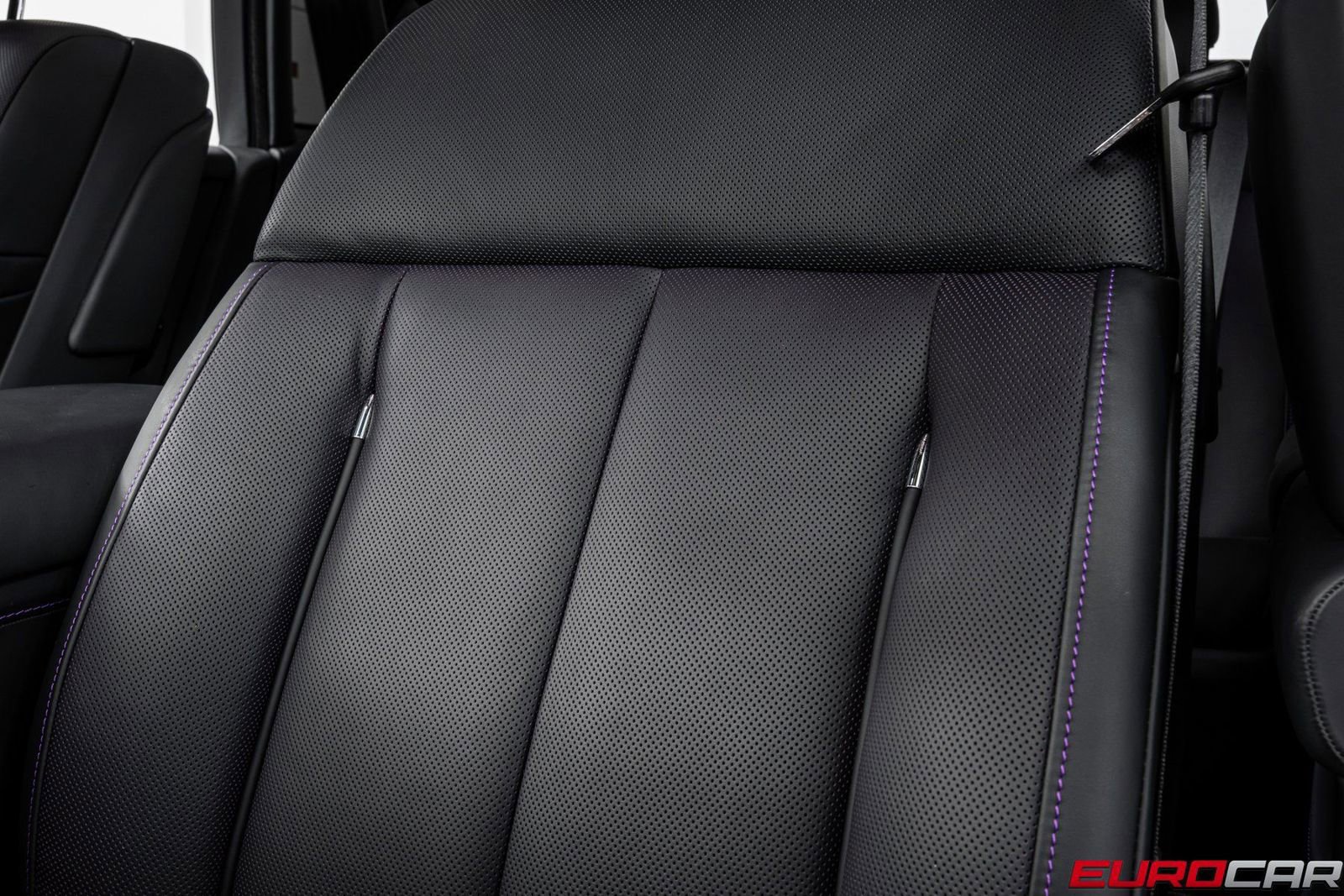 Used 2024 Rolls-Royce Phantom Sedan image 44