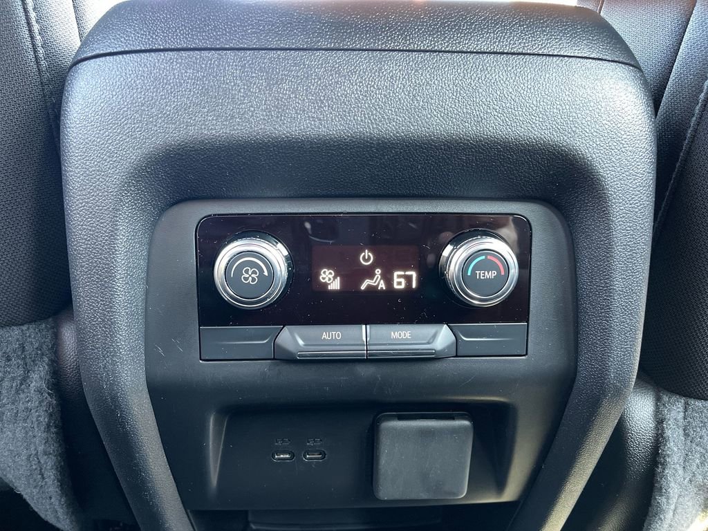 Used 2025 GMC Acadia Elevation FWD image 12