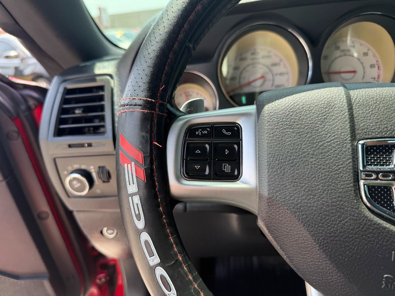 Used 2012 Dodge Challenger R/T Plus RWD image 17