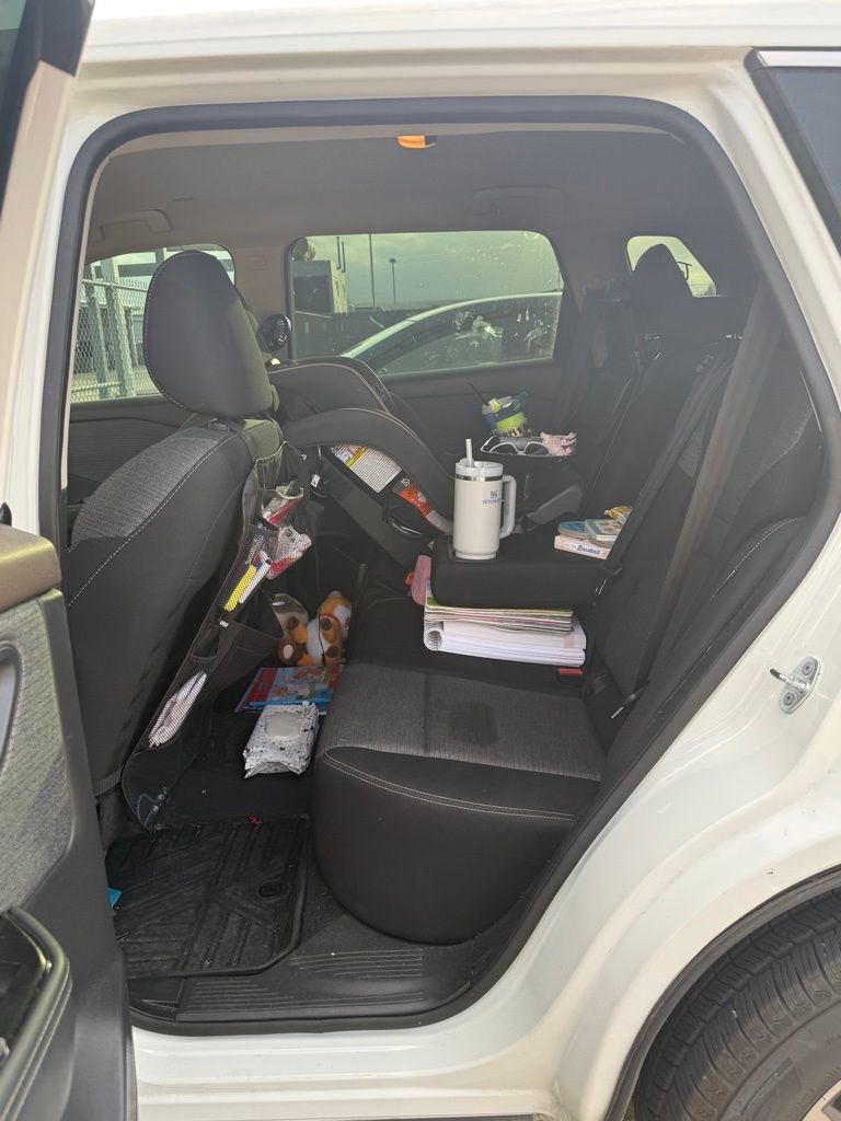 Used 2022 Nissan Rogue SV image 10