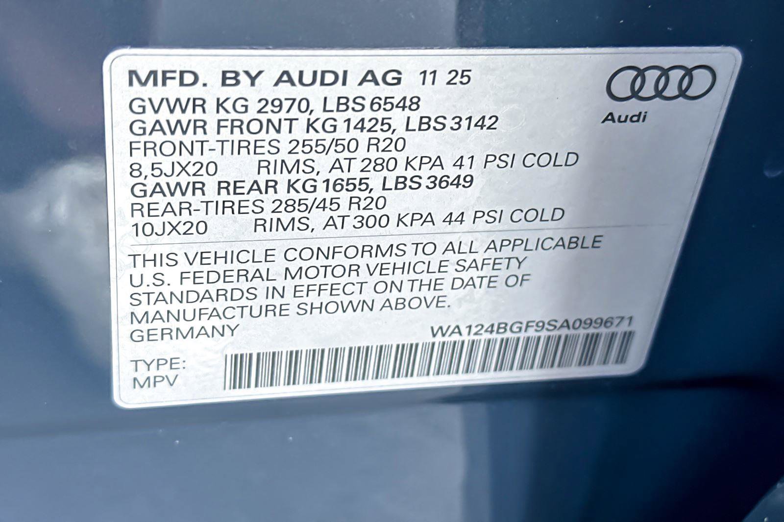 New 2025 Audi Q6 e-tron Premium Plus image 27