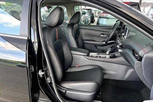 Certified 2024 Nissan Sentra SR w/ SR Premium Package FWD image 9