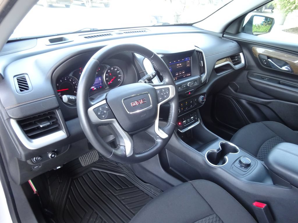 Used 2021 GMC Terrain SLE w/ LPO, Floor Liner Package FWD image 12