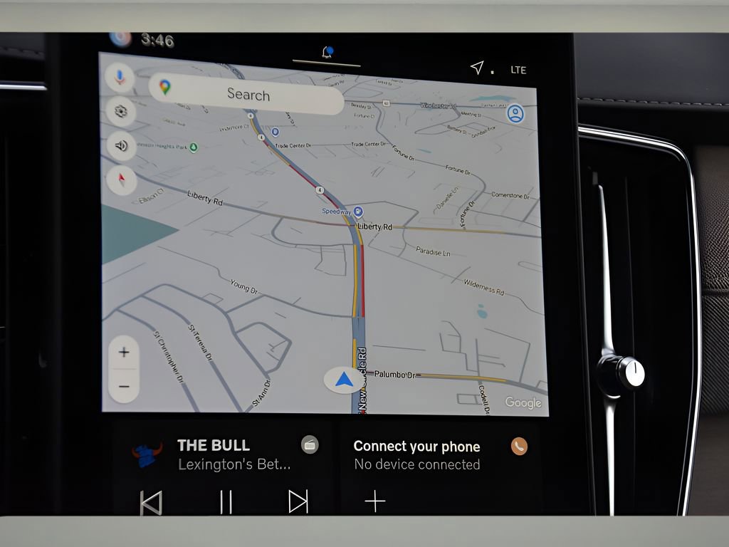 New 2026 Volvo XC90 B6 Plus w/ Protection Package Premier image 21
