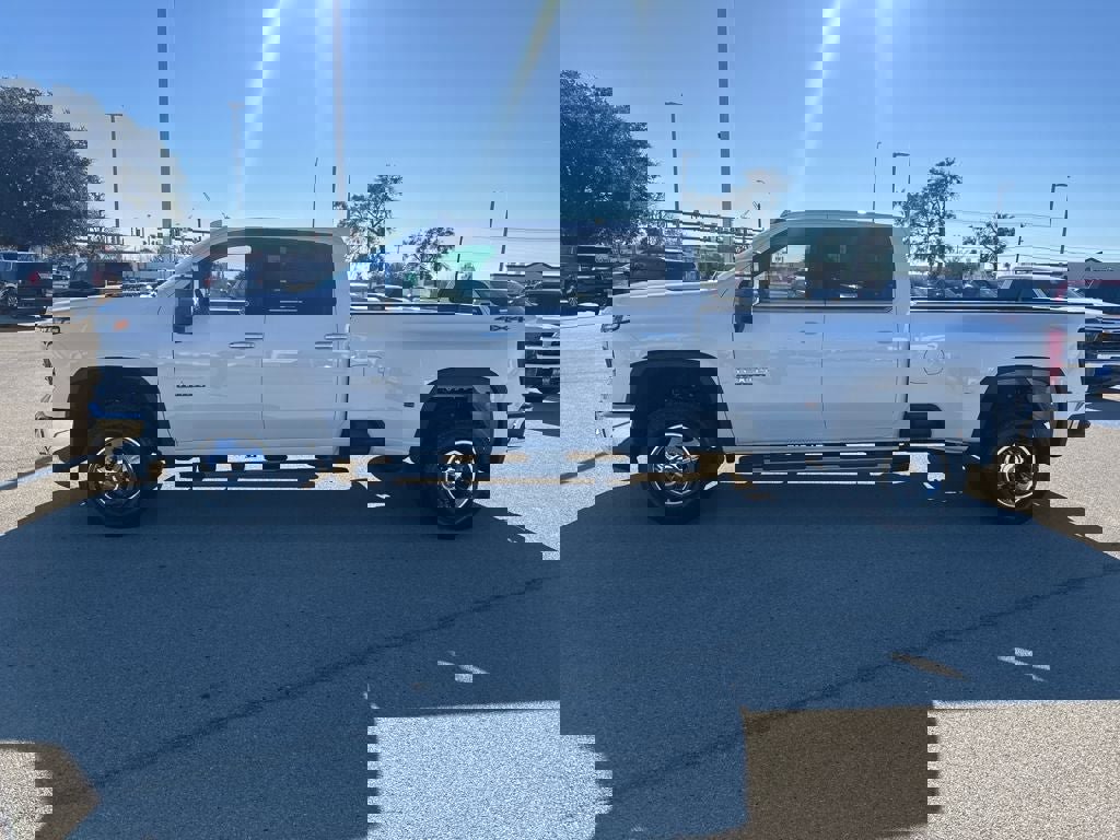 New 2026 Chevrolet Silverado 3500 LTZ w/ LTZ Texas Edition image 3