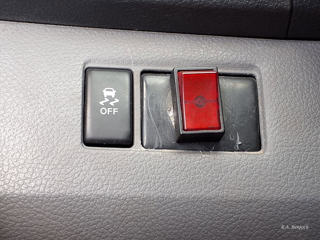 Used 2017 Nissan NV200 S image 13