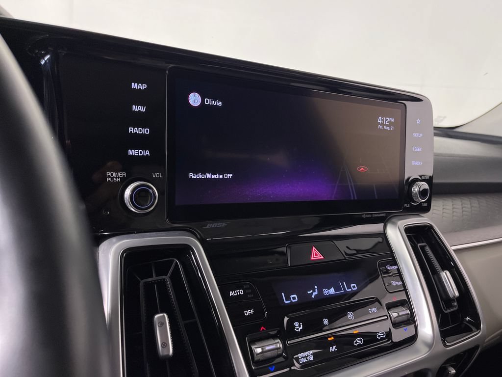 Used 2022 Kia Sorento SX Prestige w/ Panoramic Sunroof Package AWD/4WD image 20