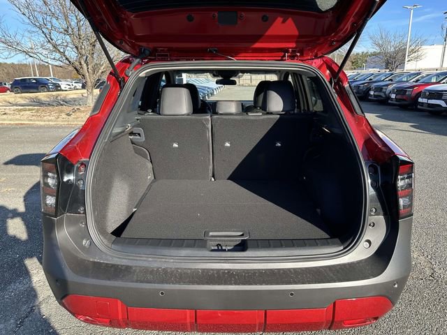 New 2026 Nissan Kicks SR image 12