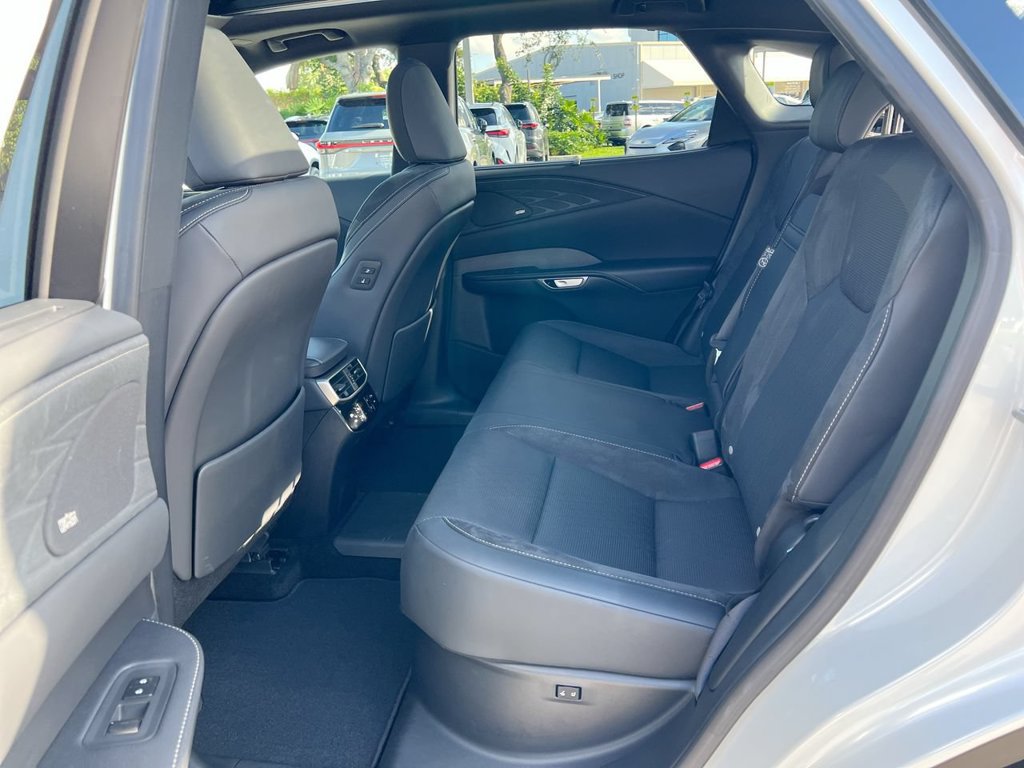 Certified 2026 Lexus RX 450h AWD w/ Convenience Package image 19