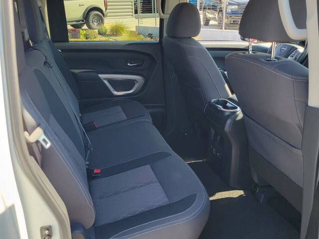 Used 2024 Nissan Titan SV w/ SV Convenience Package image 12