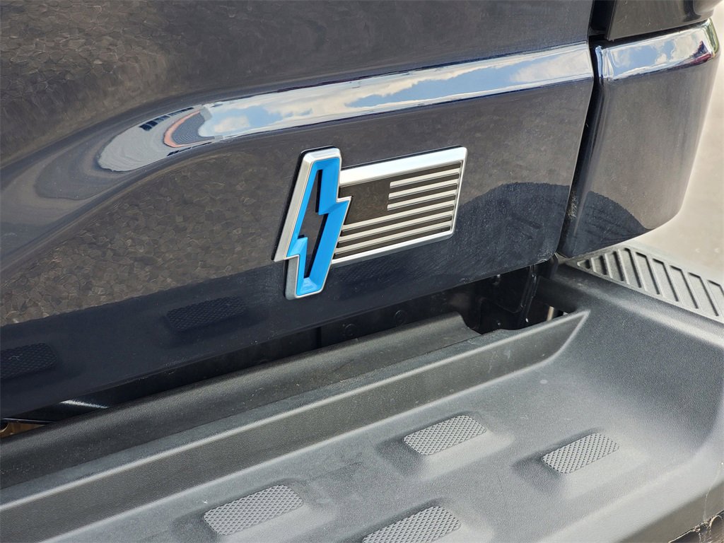 New 2025 Ford F150 Lightning Flash image 33