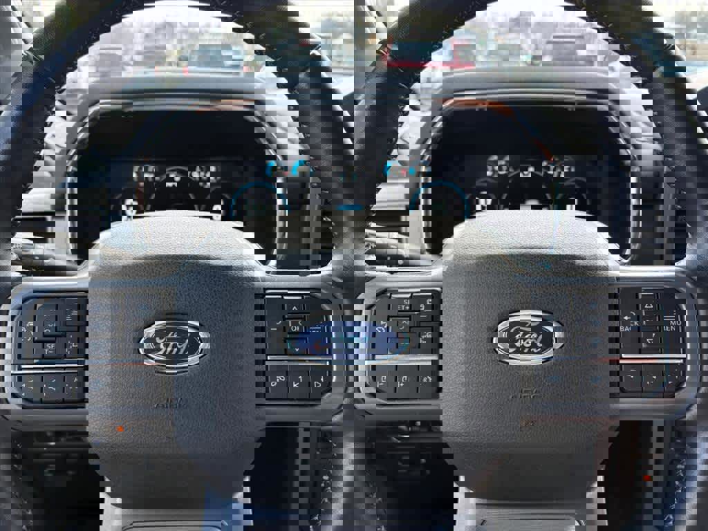 Used 2021 Ford F150 Lariat w/ Equipment Group 502A High image 16