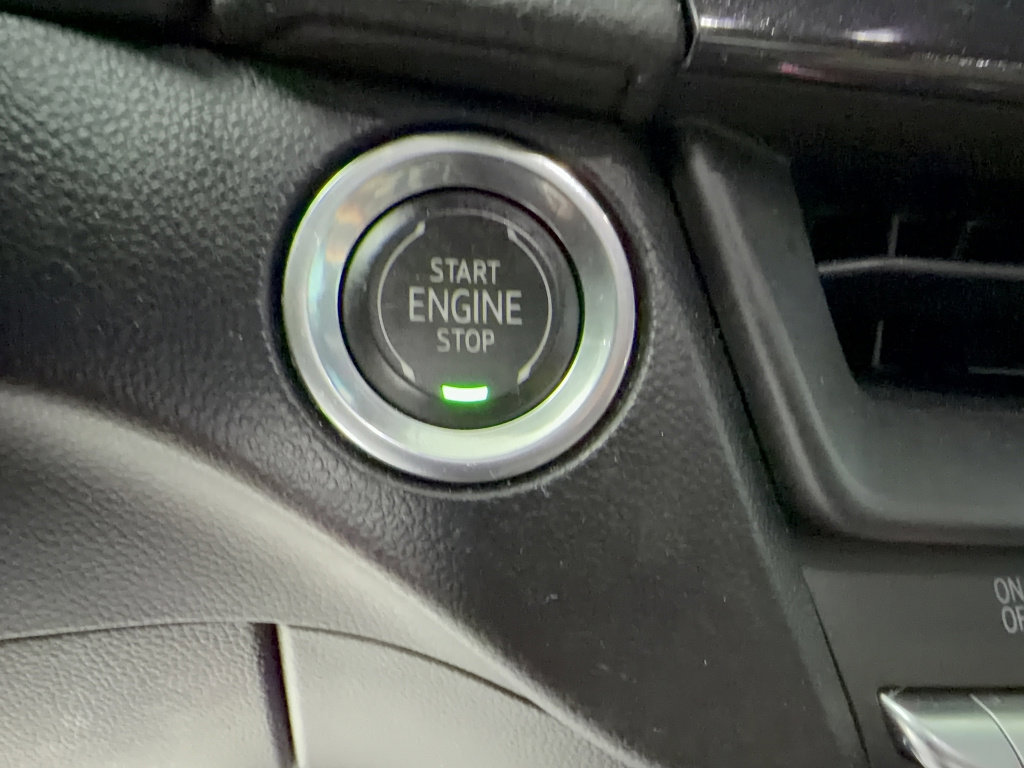 Used 2021 Cadillac CT4 Luxury w/ Sun And Sound Package RWD image 24