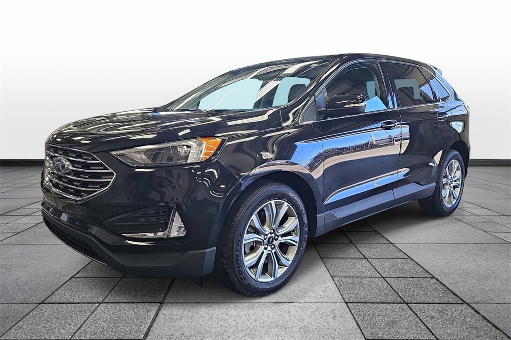 Used 2024 Ford Edge Titanium