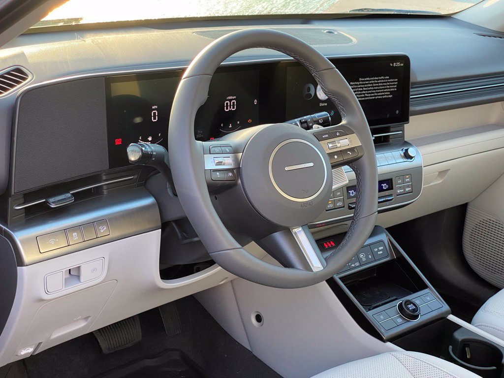 Used 2026 Hyundai Kona SEL Premium FWD image 6
