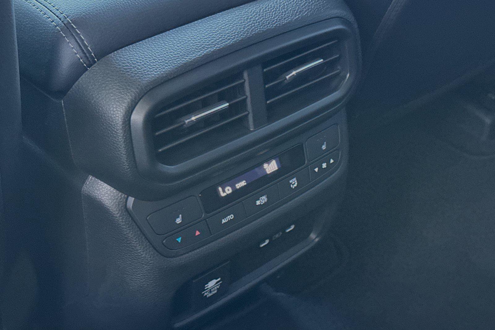 New 2025 Honda Pilot Elite image 13