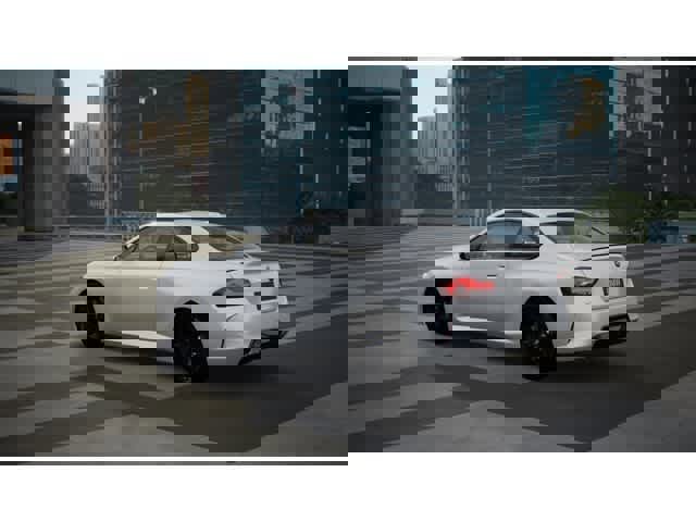 Used 2025 BMW 230i Coupe w/ M Sport Package image 2