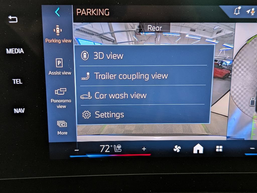 New 2026 BMW X1 xDrive28i w/ Technology Package AWD/4WD image 22