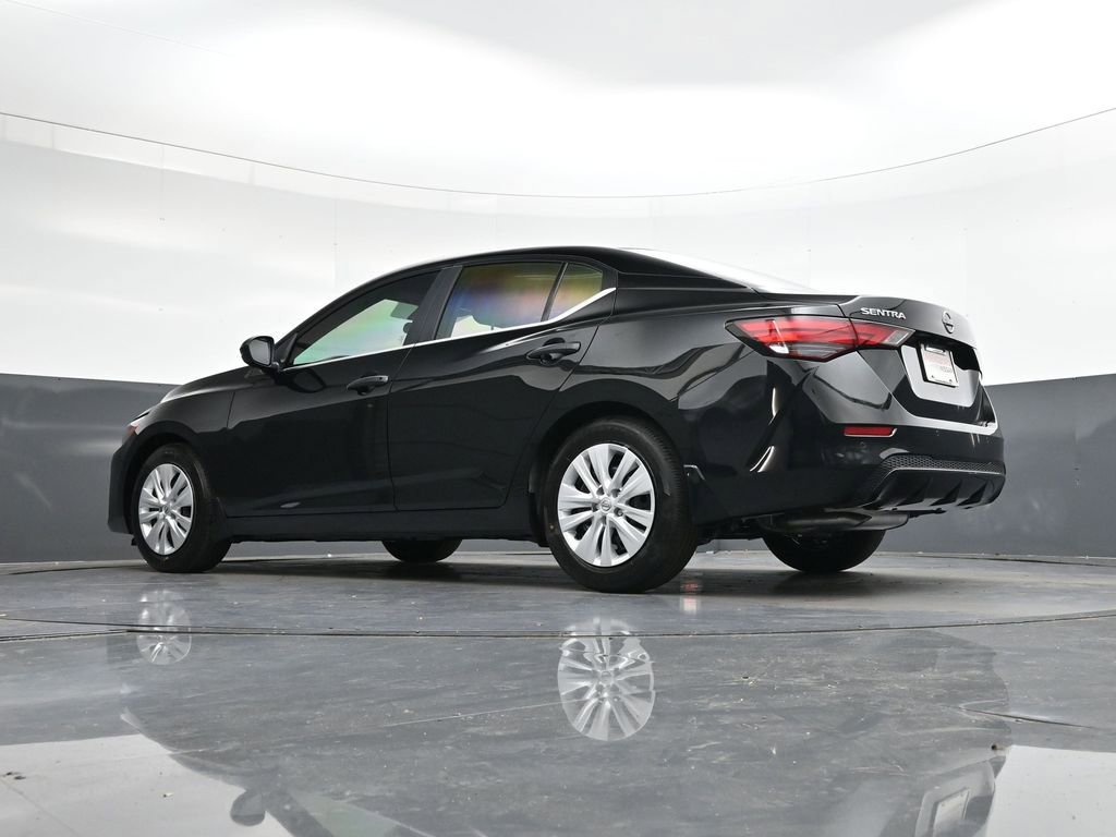 Certified 2025 Nissan Sentra S image 30