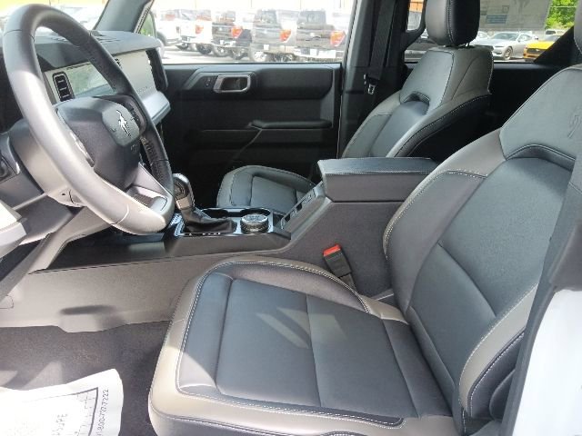 New 2026 Ford Bronco Outer Banks AWD/4WD image 14