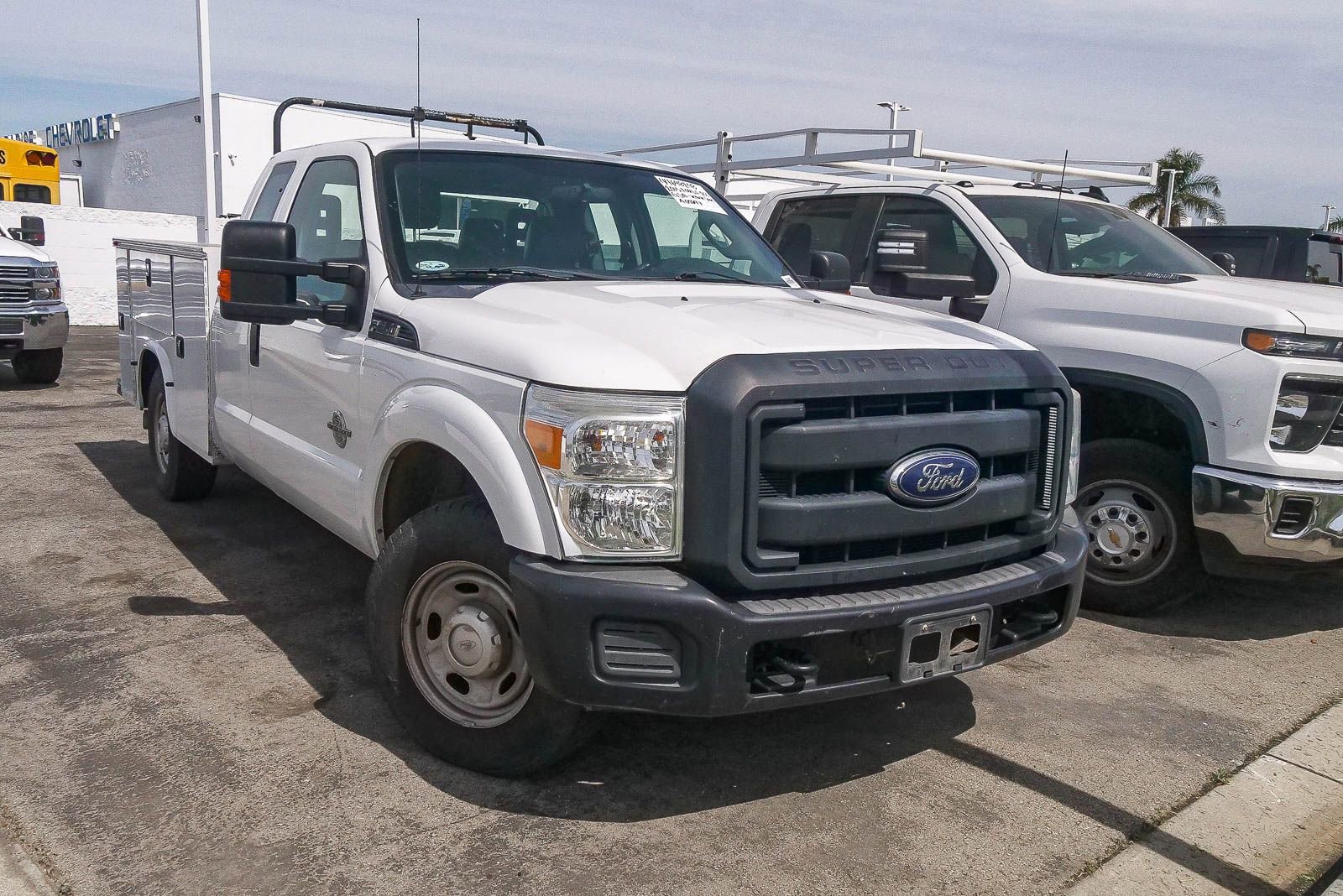 Used 2015 Ford F250 XL w/ Power Equipment Group RWD image 3