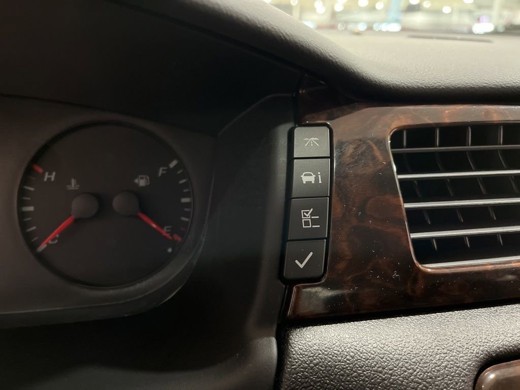 Certified 2014 Chevrolet Impala Limited LS FWD image 24