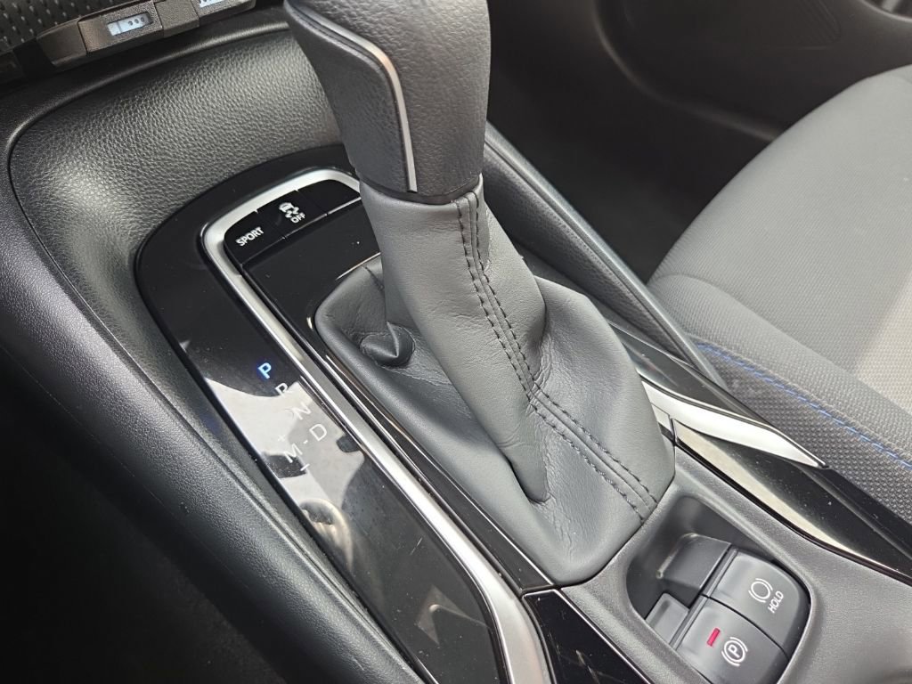 Used 2022 Toyota Corolla SE w/ SE Premium Package image 37