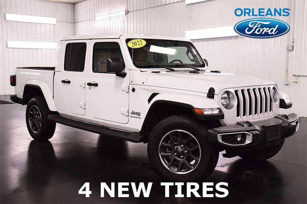 Used 2022 Jeep Gladiator Overland w/ Auxiliary Switch Group