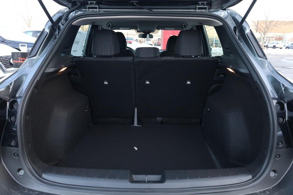 New 2026 Nissan Kicks S FWD image 7