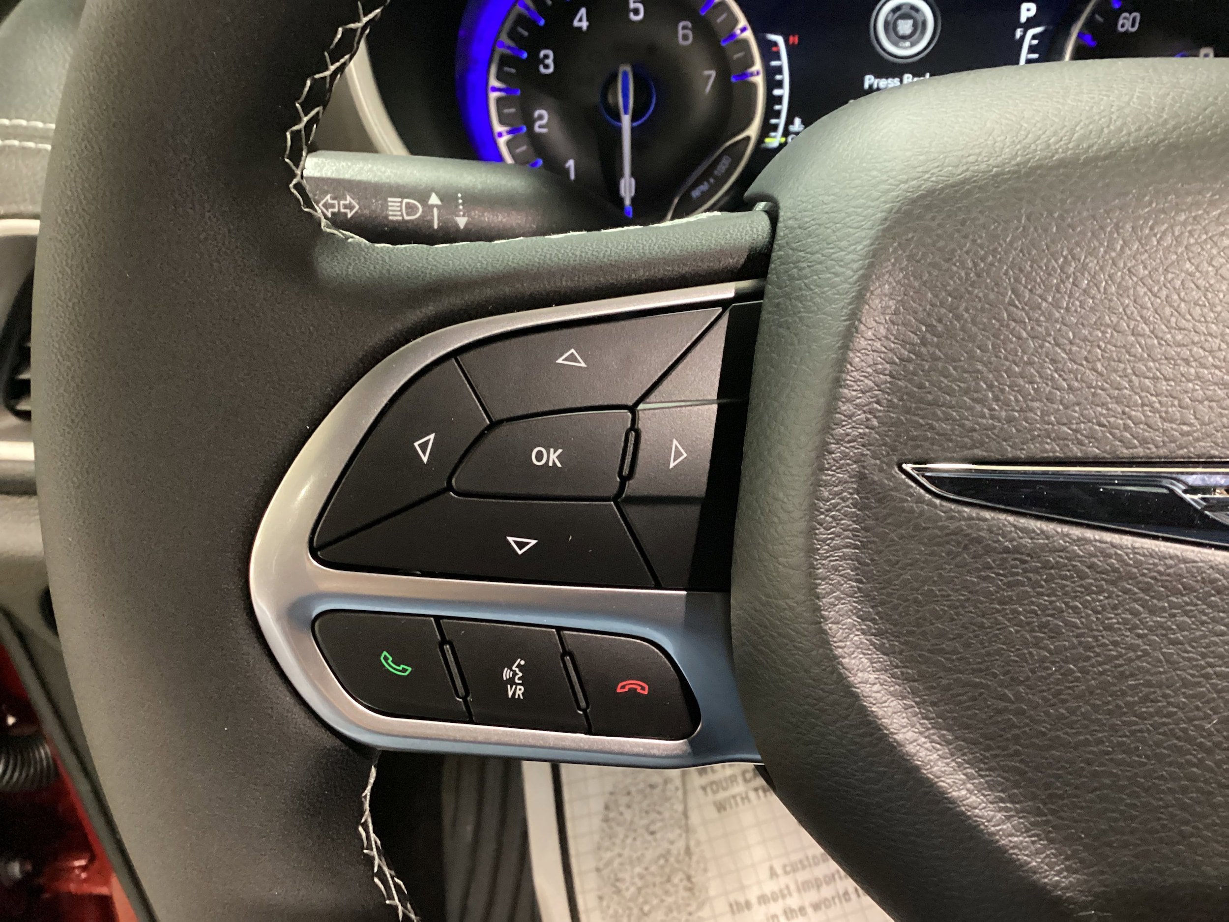 New 2026 Chrysler Pacifica Select FWD image 21