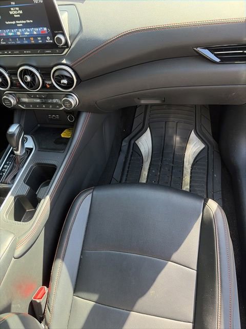 Used 2023 Nissan Sentra SR w/ SR Premium Package image 21