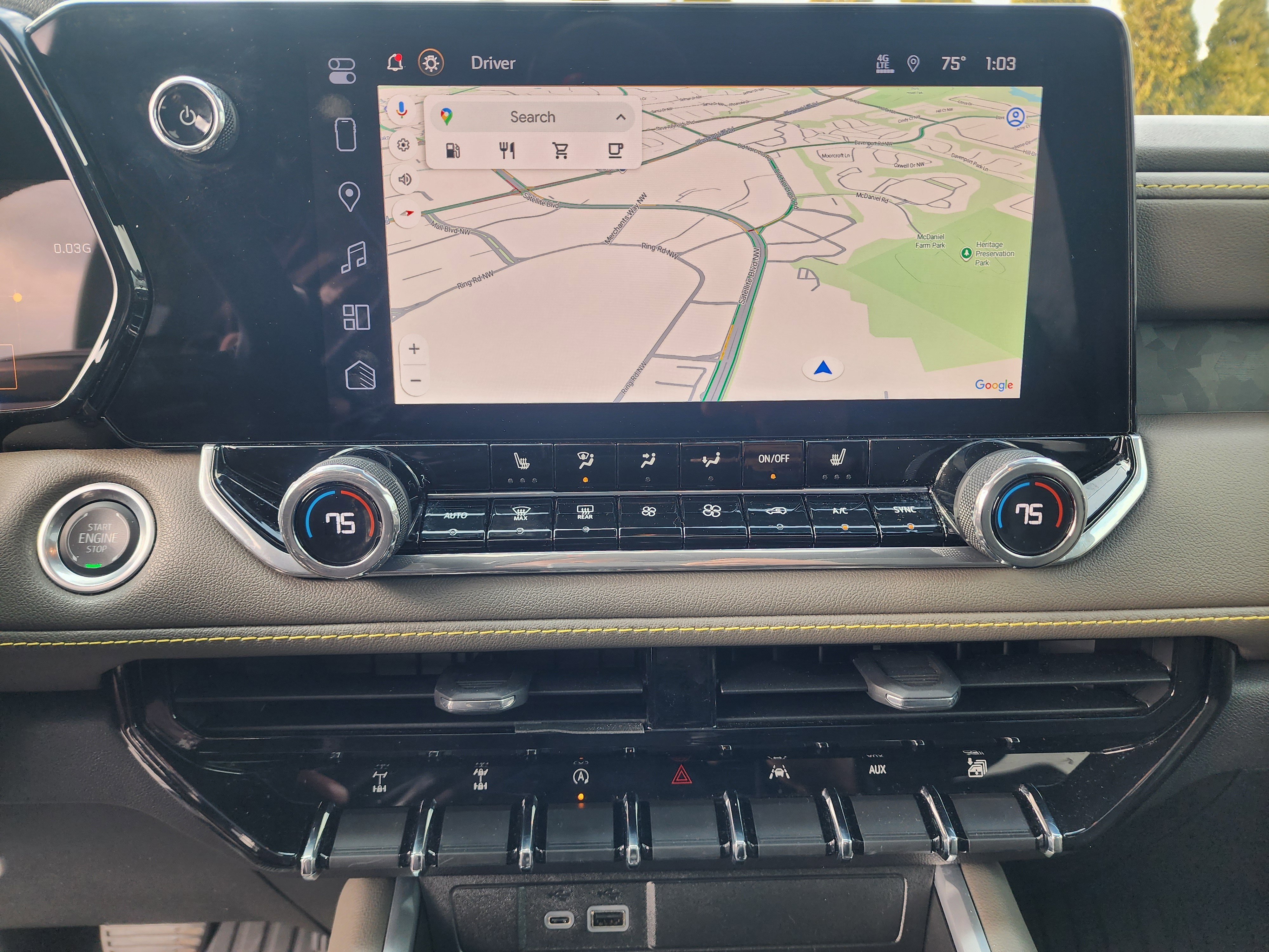 Used 2024 Chevrolet Colorado ZR2 w/ Technology Package image 31