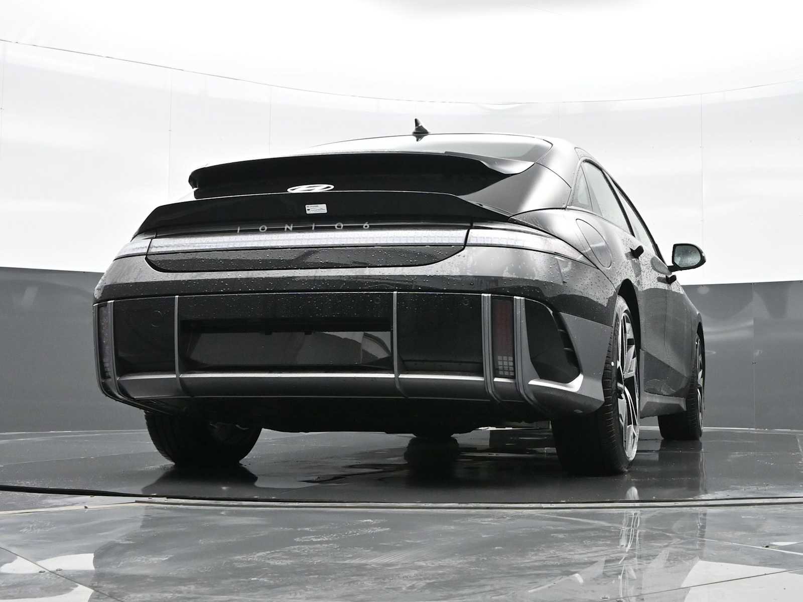 New 2024 Hyundai Ioniq 6 SEL image 32