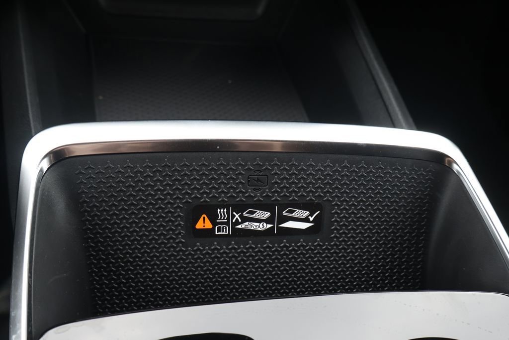 New 2026 Chevrolet Equinox LT w/ Convenience Package II FWD image 32