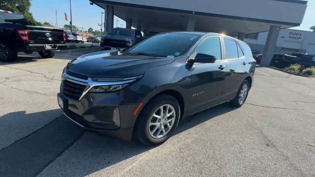 Used 2023 Chevrolet Equinox LT w/ LPO, Floor Liner Package FWD image 4
