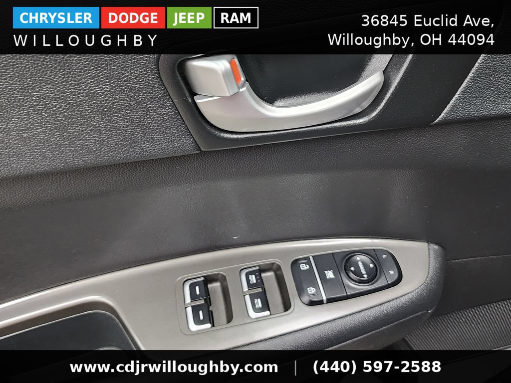 Used 2019 Kia Optima S w/ S Panoramic Sunroof Package FWD image 12