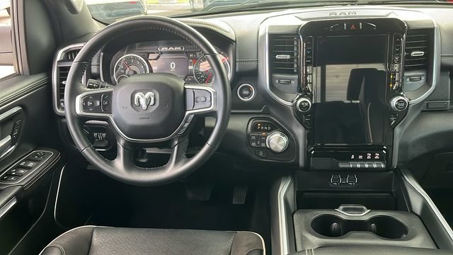 Used 2023 RAM 1500 Laramie AWD/4WD image 4