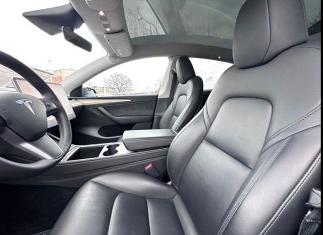 Used 2023 Tesla Model Y Long Range image 14