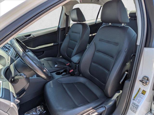 Used 2014 Volkswagen Jetta SE FWD image 14