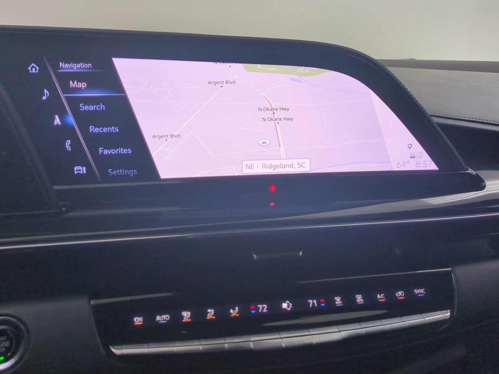 Used 2023 Cadillac Escalade ESV Sport w/ LPO, ONYX Package image 16