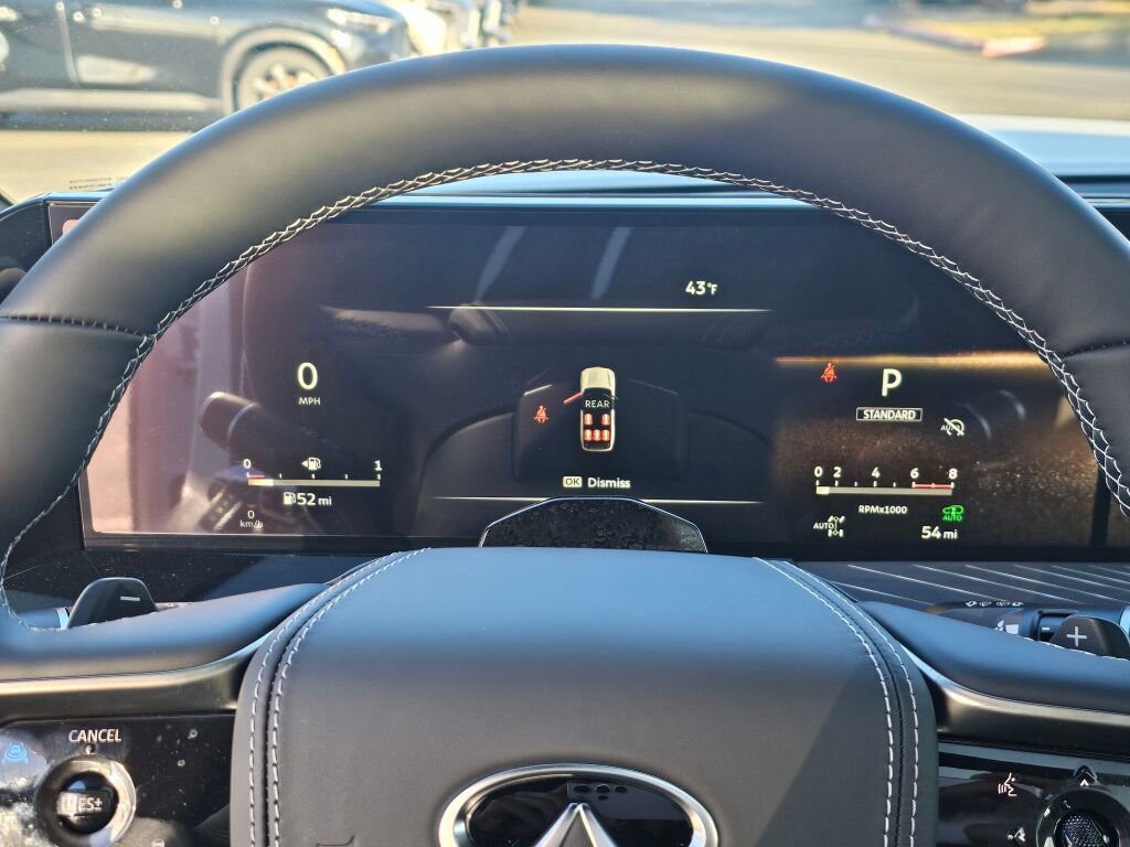 New 2026 INFINITI QX80 Autograph image 32