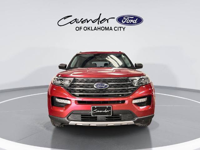 Certified 2022 Ford Explorer XLT w/ Equipment Group 202A AWD/4WD image 3