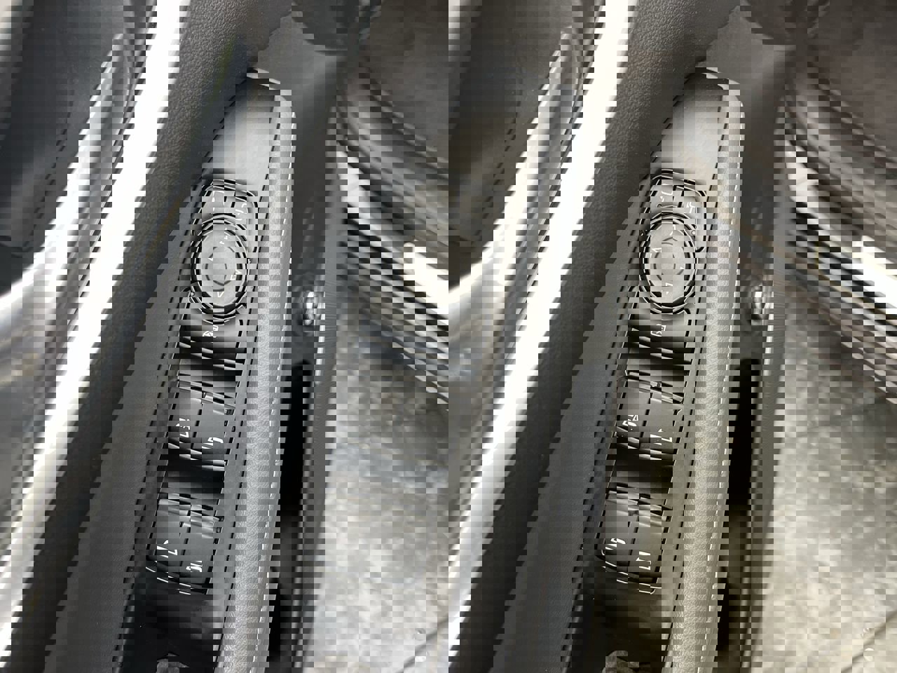 Certified 2023 Buick Enclave Essence w/ Experience Buick Package image 9