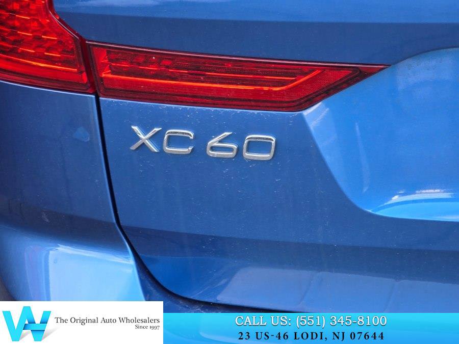 Used 2018 Volvo XC60 T6 R-Design w/ Convenience Package image 8